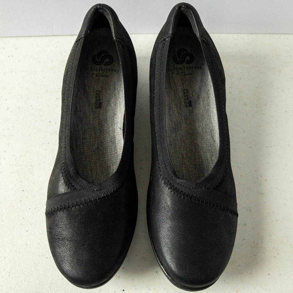 Womens Clarks Cloudsteppers